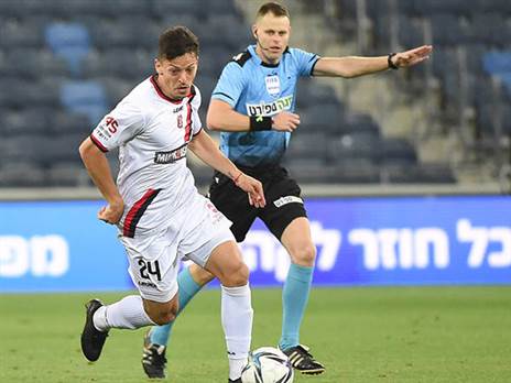 גיא בדש. הפועל י-ם ניצחה (ברני ארדוב)