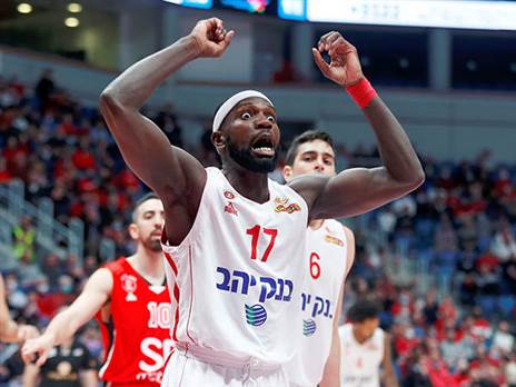 בריימו. שואב ריבאונדים (אלן שיבר)