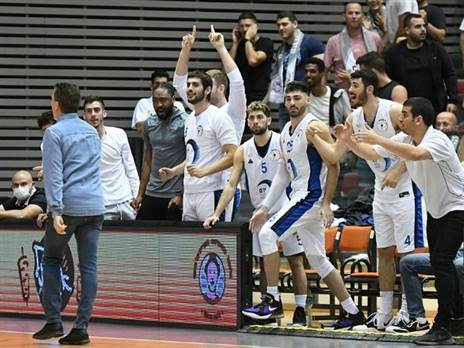 שחקני קריית אתא. ניצחון גדול (לימור מלינוף, מנהלת הליגה הלאומית)