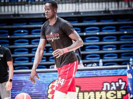 מייקר. לא ענה על הציפיות (אלן שיבר)