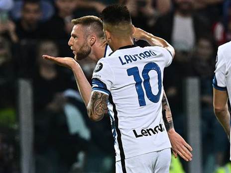 חגג ואז התבאס. שקריניאר (GETTY)