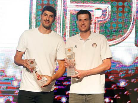 פניני ואליהו. שחקני העשור (אלן שיבר)