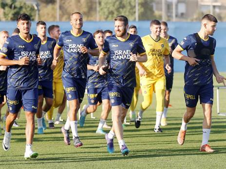 אימון ראשון לעונה (אלן שיבר)