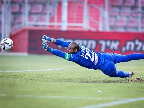 מחמוד קנדיל. התלבטות בסכנין לגביו (מאור אלקסלסי)