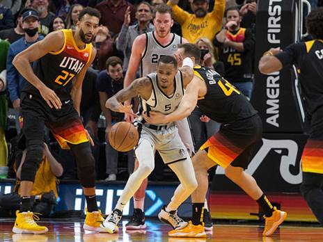 חתיכת תג מחיר. מארי וגובר (Chris Gardner/Getty Images)