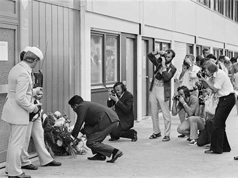 (Photo by Ed Lacey/Popperfoto via Getty Images)