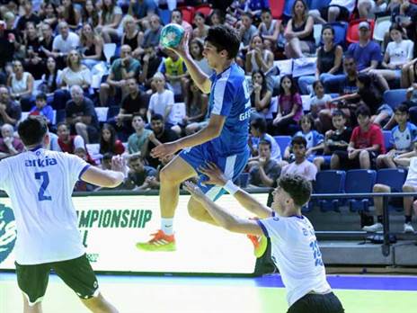 2 מ-2 (הדר ואן קולא, איגוד הכדוריד)