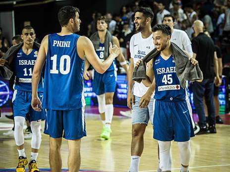 סיבה טובה לחייך (עודד קרני)