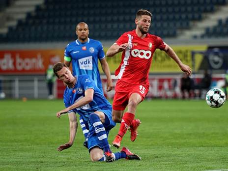 שמיר במדי ליאז'. יגיע לחיפה? (Vincent Van Doornick/Isosport/MB Media/Getty Images)