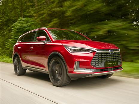 BYD TANG  רקטה לשבעה נוסעים (יצרן)