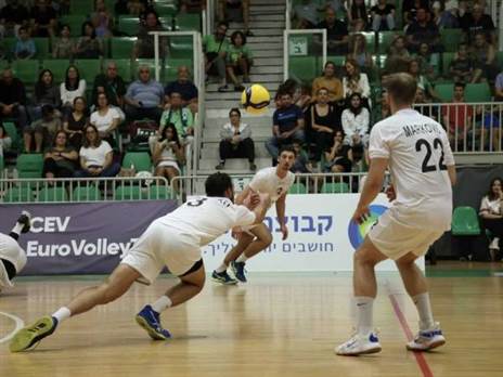 (יוסי לזרוף)