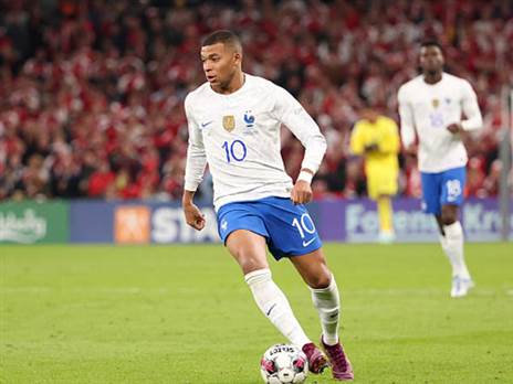 יתחיל את הדרך מול אוסטרליה. אמבפה (getty)