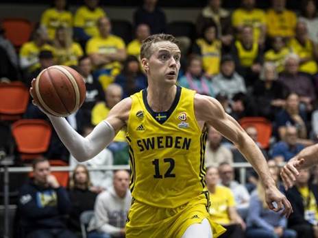 לודוויג הקנסון. היה רמה מעל המשחק (FIBA)