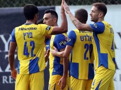 (באדיבות מכבי ת"א9