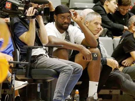 אונואקו בביקור (אלן שיבר)