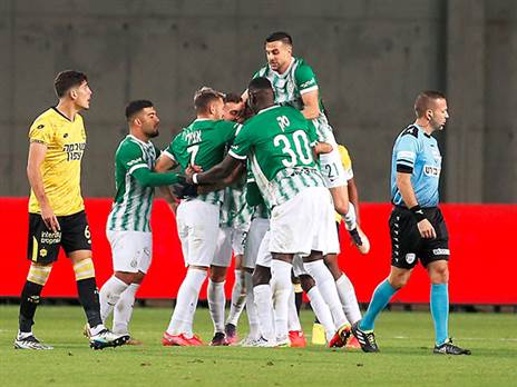 "שמח שהחילופים השפיעו על המשחק" (אלן שיבר)