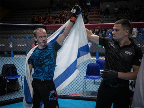 מדורג גבוה. שינקרבסקי (IMMAF)