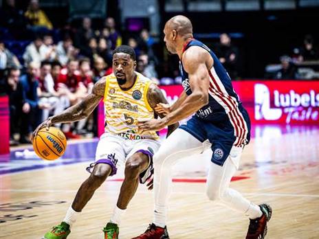 משחק בכורה טוב. מני האריס (FIBA)