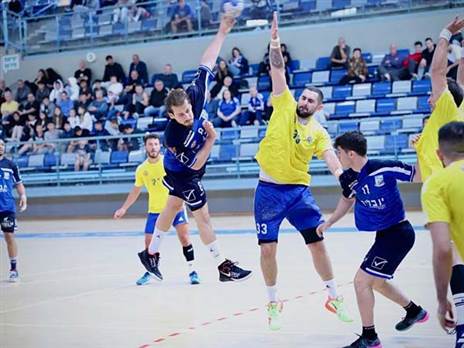 חולון וראשל"צ (אגם לוי, מ.כ. חולון)