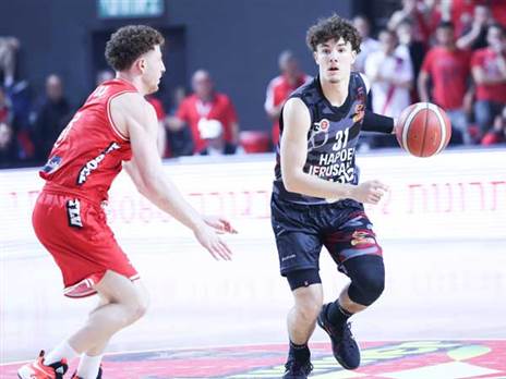 מקבל הזדמנויות בליגה (אלן שיבר)