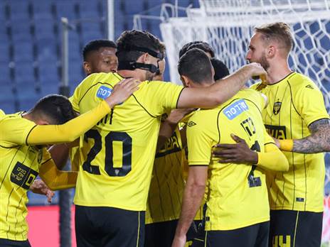 "בית"ר היא כמו משפחה" (דני מרון)