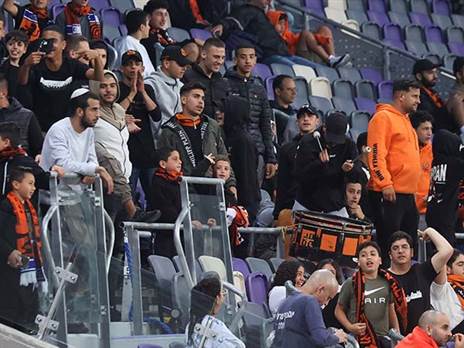 זה כבר היה יותר מדי בשבילם. אוהדי בני יהודה (ברני ארדוב)