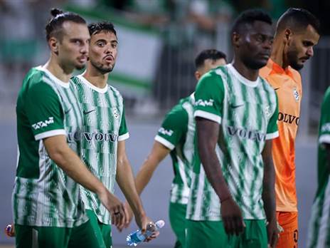 "קיבלנו מכה קלה, אבל הצלחנו לעשות את הסוויץ'". חיפה מאוכזבת אחרי ההפסד לריינה (צילום: מאור אלקסלסי)