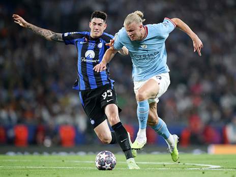 בחוד של הרכב העונה. הולאנד (Getty)