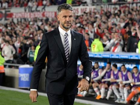 נכנס לנעליים הגדולות (Getty)