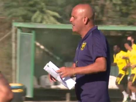 אבוקסיס. בא לעבוד