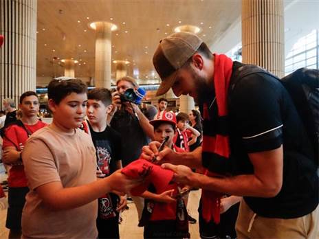 התגעגעו. הנקינס (דוברות הפועל ירושלים)