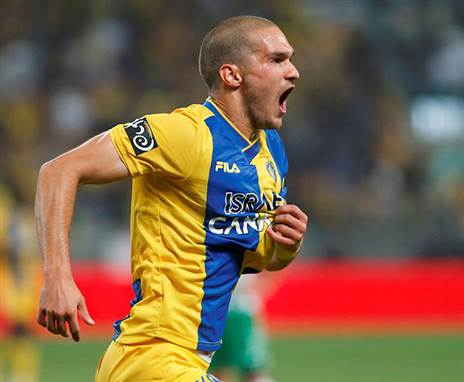 "אני רוצה להודות לאוהדי מכבי, תמיד ארצה בהצלחת המועדון" (צילום: אלן שיבר)