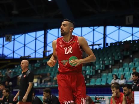 בר טימור. האדומים נעלו את טורניר ההכנה בפולין (צילום: הפועל תל אביב)