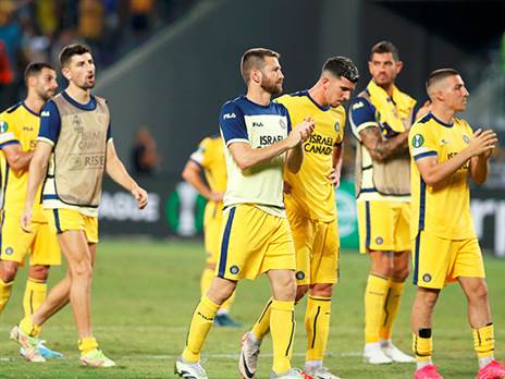 הצהובים ניצחו (אלן שיבר)