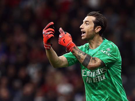 מיראנטה. חזר לשער בגיל 40 (Marco Luzzani/Getty Images)