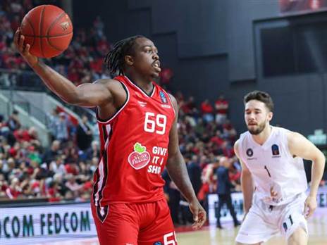 נראה טוב. בראון (אלן שיבר)