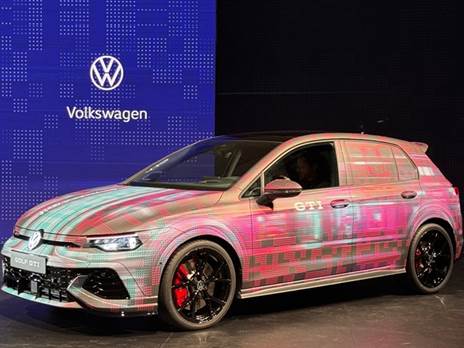 פולקסווגן גולף GTI - מתיחת פנים