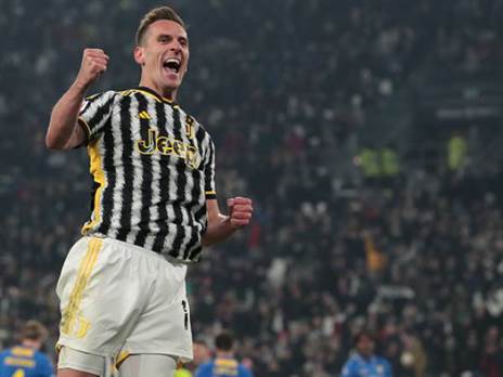 ארקדיוש מיליק. שלושער ענק (GETTY)