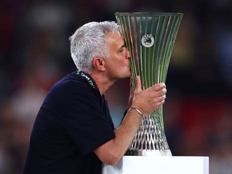 ז`וזה מוריניו. מוכן לאתגר הבא (GETTY)