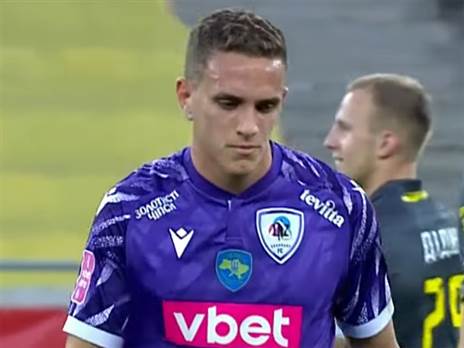 הוביל להפסד. בר