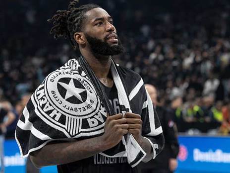 תקרות הזכוכית נשברו ברגע (GETTY)