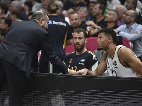 אדי טבארס וצ`וס מתאו, יום ששניהם ירצו לשכוח (Getty)