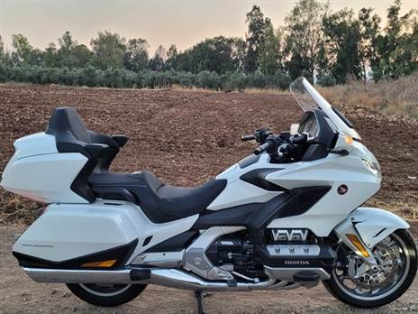 מפגן עוצמתי של 125 כ"ס ו-390 ק"ג