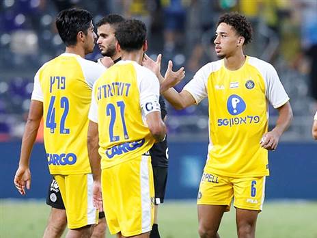 מעל אייאקס? (אלן שיבר)