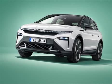 קו עיצוב חדש - בעיקר בחזית ה-Tech Deck