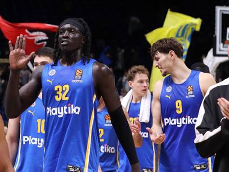 נמנעו מקאמבק גרמני (GETTY)