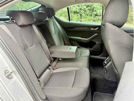 המרווח מאחור מצוין