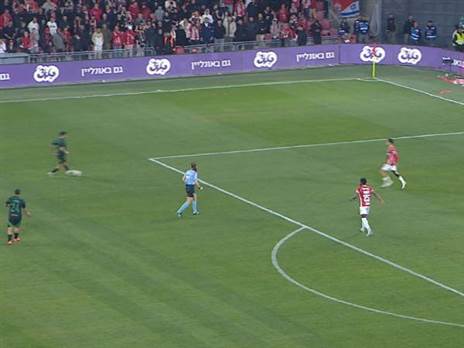 אחרי ההחמצה של רפאלוב, הגנת ב“ש מרחיקה הישר לקני סייף. מכאן, הסוף ידוע