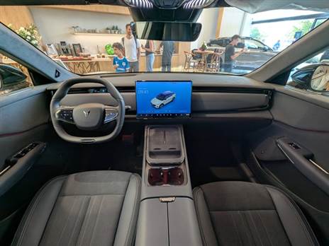 רשימת אבזור עשירה וציון של 5 כוכבי ריסוק