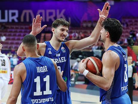 יכול להיות שנראה אותם זה לצד זה ב-NBA? אבדיה וסורקין (אלן שיבר)